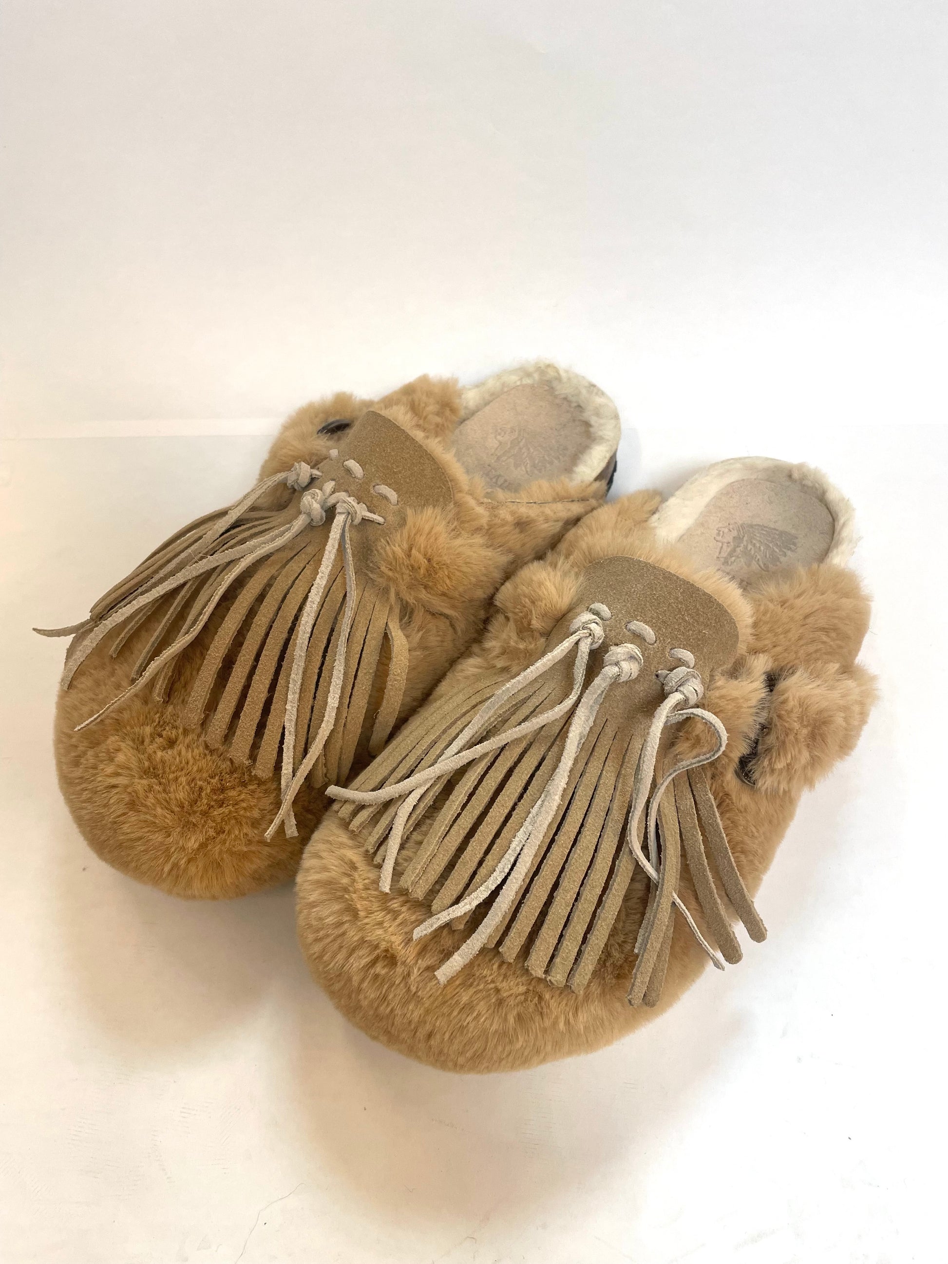 Taji In Pelo Champagne