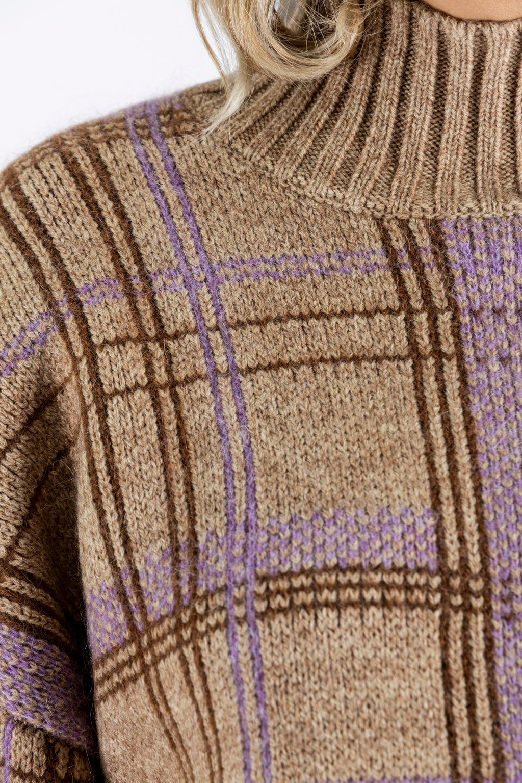 Maglia MANOUSH collo alto