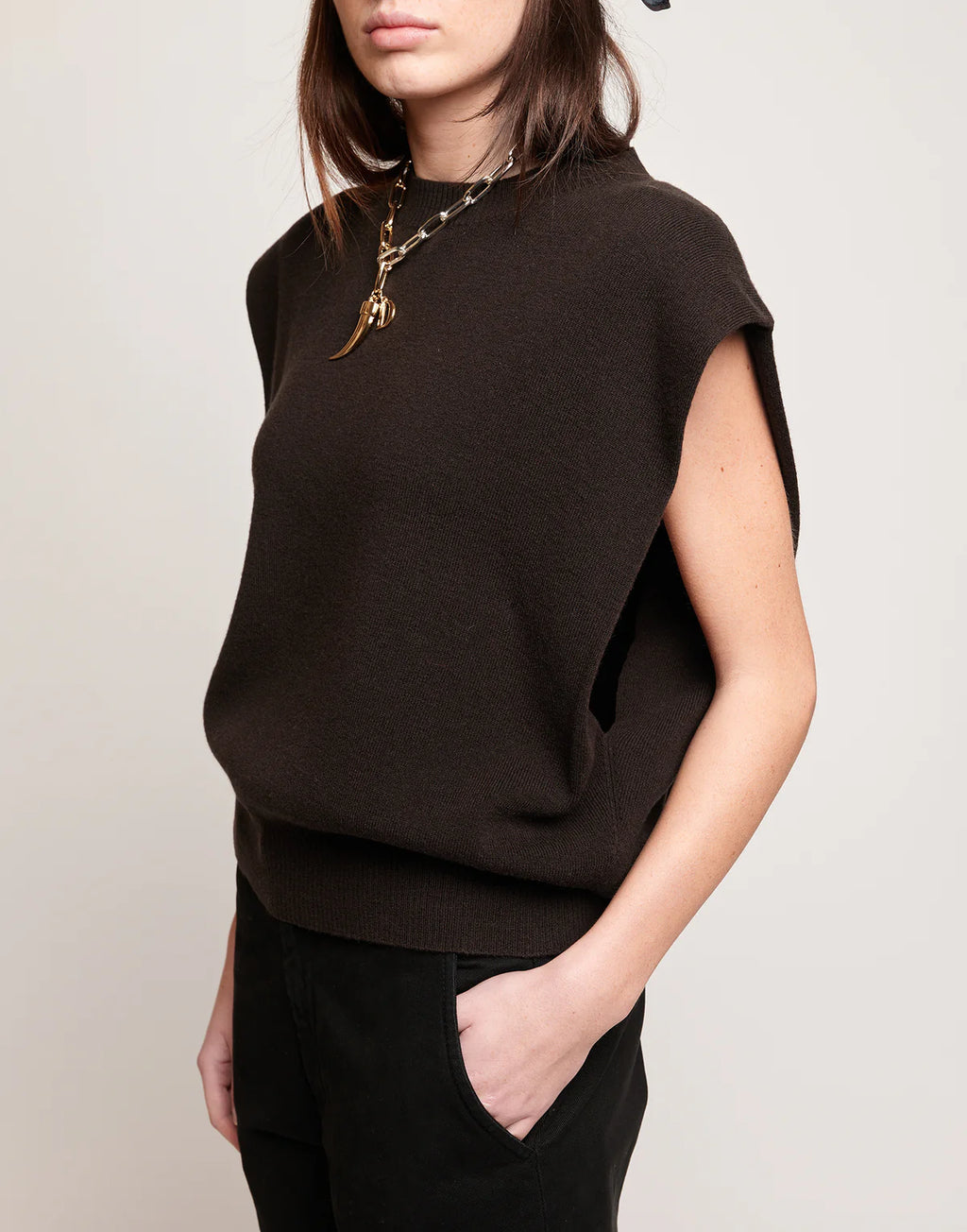 Gilet Douuod Titano Girocollo in Lana e Cashmere Ciocco